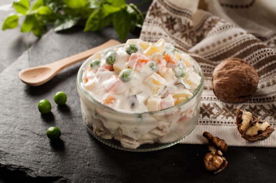 سلطة روسية بالمايونيز