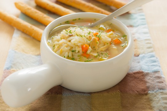 شوربة الأرز بالدجاج للوقاية من سرطان الثدي