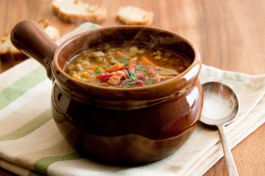 شوربة العدس البني