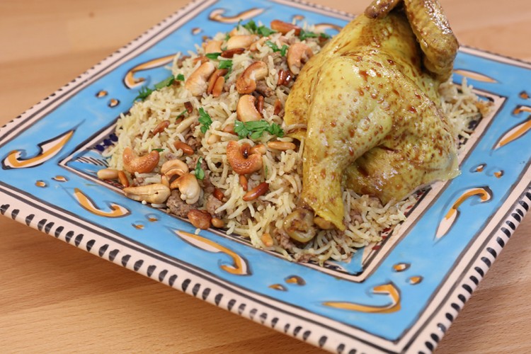 أرز الأوزي بالدجاج على طريقة منال العالم