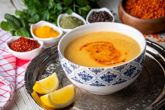شوربة العدس التركية