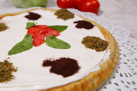 تارت اللبنة والزعتر بالفيديو
