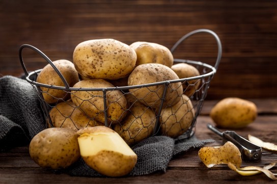 طرق تنظيف البطاطس