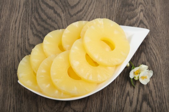 طرق تقطيع الأناناس