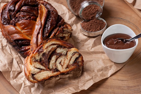 بريوش بالشوكولاتة
