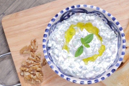 سلطة اللبنة بالفيديو