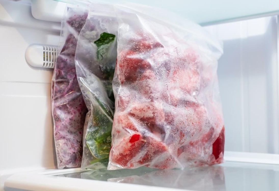 أخطاء شائعة عند تخزين اللحوم والدواجن