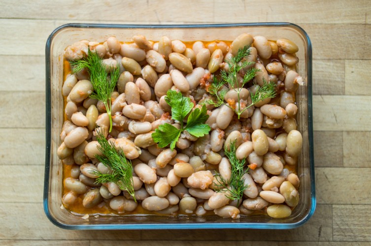 فاصوليا بيضاء بالزيت