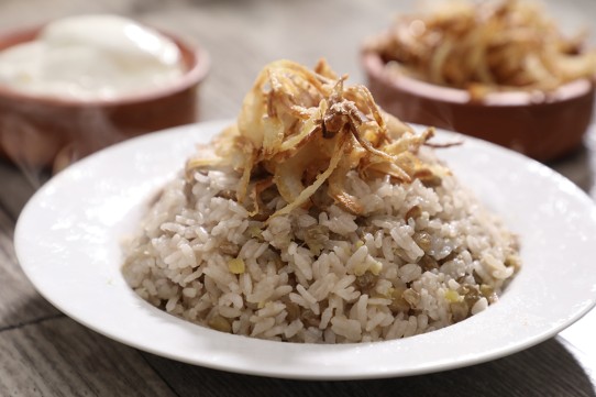 المجدرة بالأرز بالفيديو