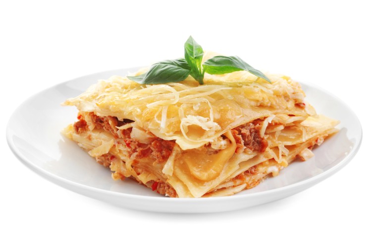 لازانيا الدجاج بالبشاميل