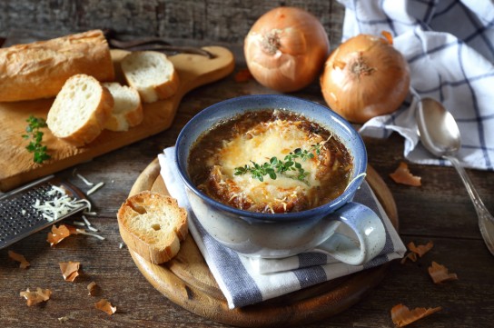 شوربة البصل الفرنسية السريعة