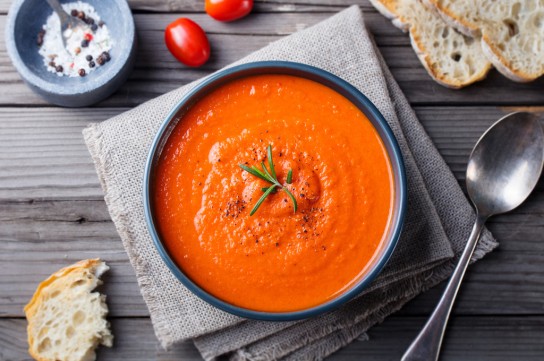 شوربة الطماطم المشوية