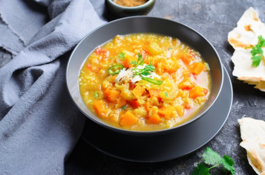 شوربة الخضار بالكاري