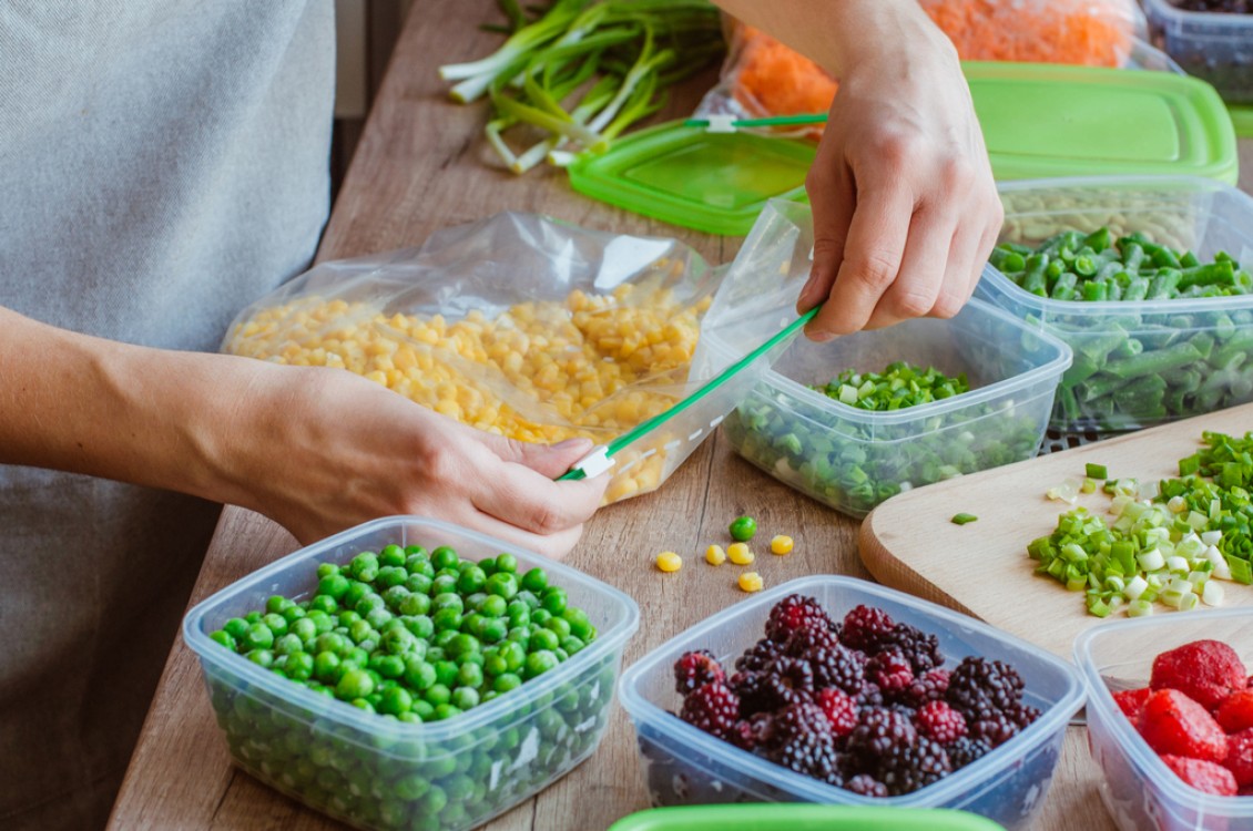 طرق حفظ الخضار بالثلاجة لأطول فترة ممكنة