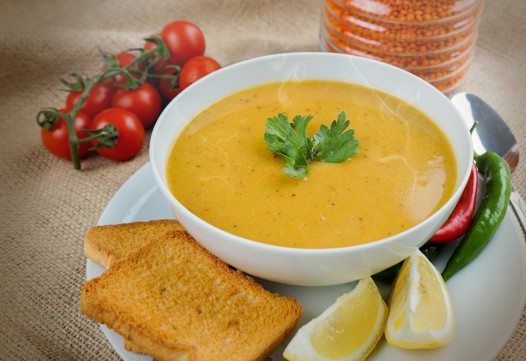 شوربة العدس مثل المطاعم