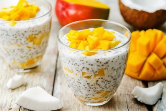 حلويات ببذور الشيا اللذيذة والمفيدة