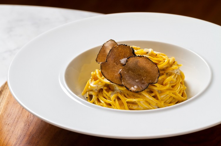 مكرونة بصلصة الجبن